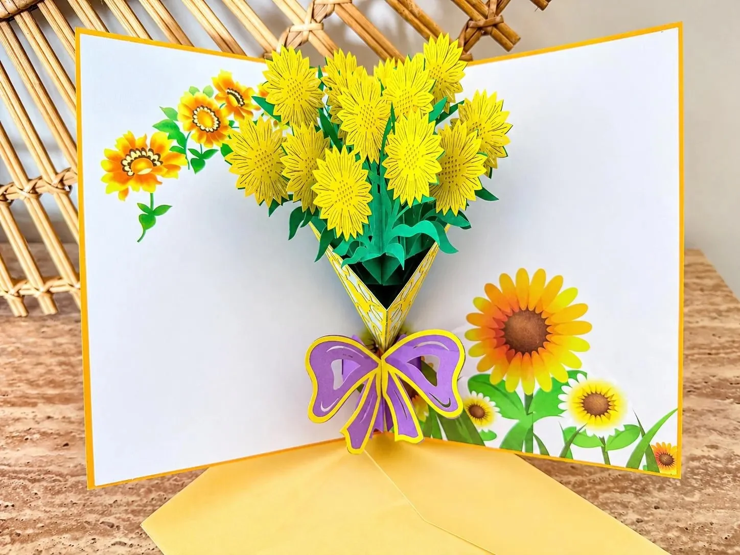 3D Pop Up Greeting Card with Sunflower Bouquet 3D pop-up greeting card